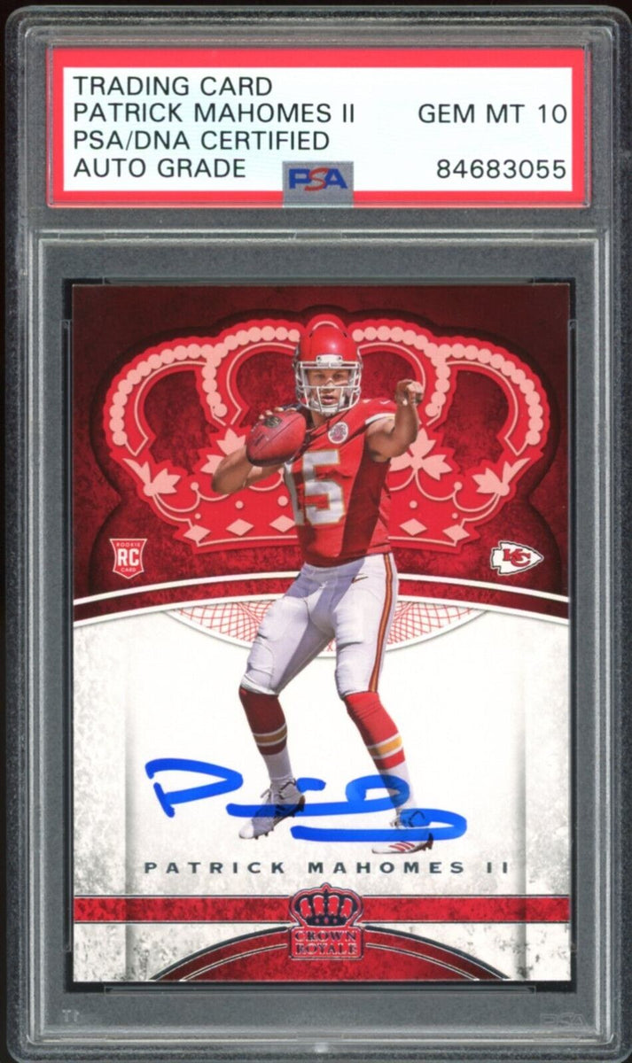 Patrick Mahomes Autographed 2017 Panini Crown Royale Silhouette Jersey  Relic PSA Gem Mint 10 Auto - Sports Memorabilia at 's Sports  Collectibles Store