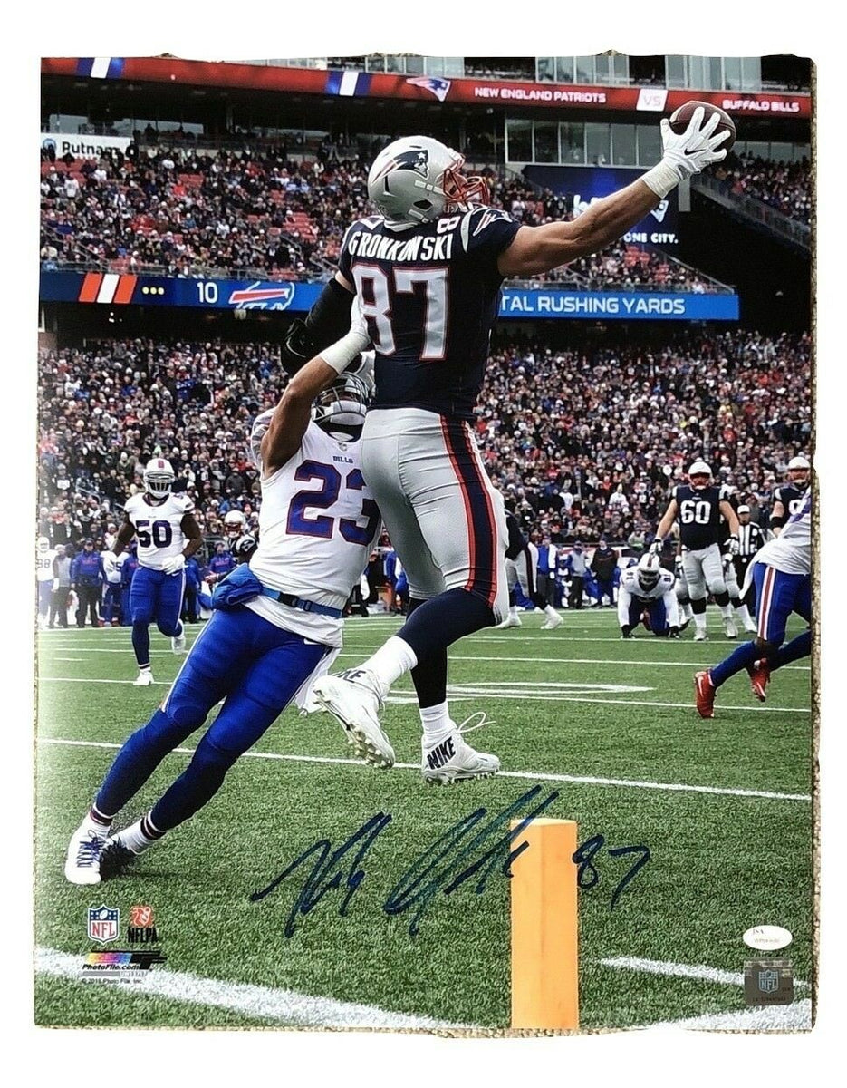 : Rob Gronkowski New England Patriots Signed Autograph