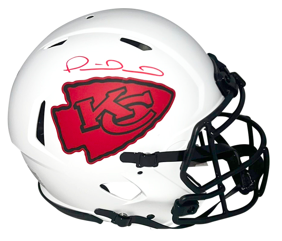 Patrick Mahomes Kansas City Chiefs Signed Riddell AMP Mini Helmet BAS –  Diamond Legends Online