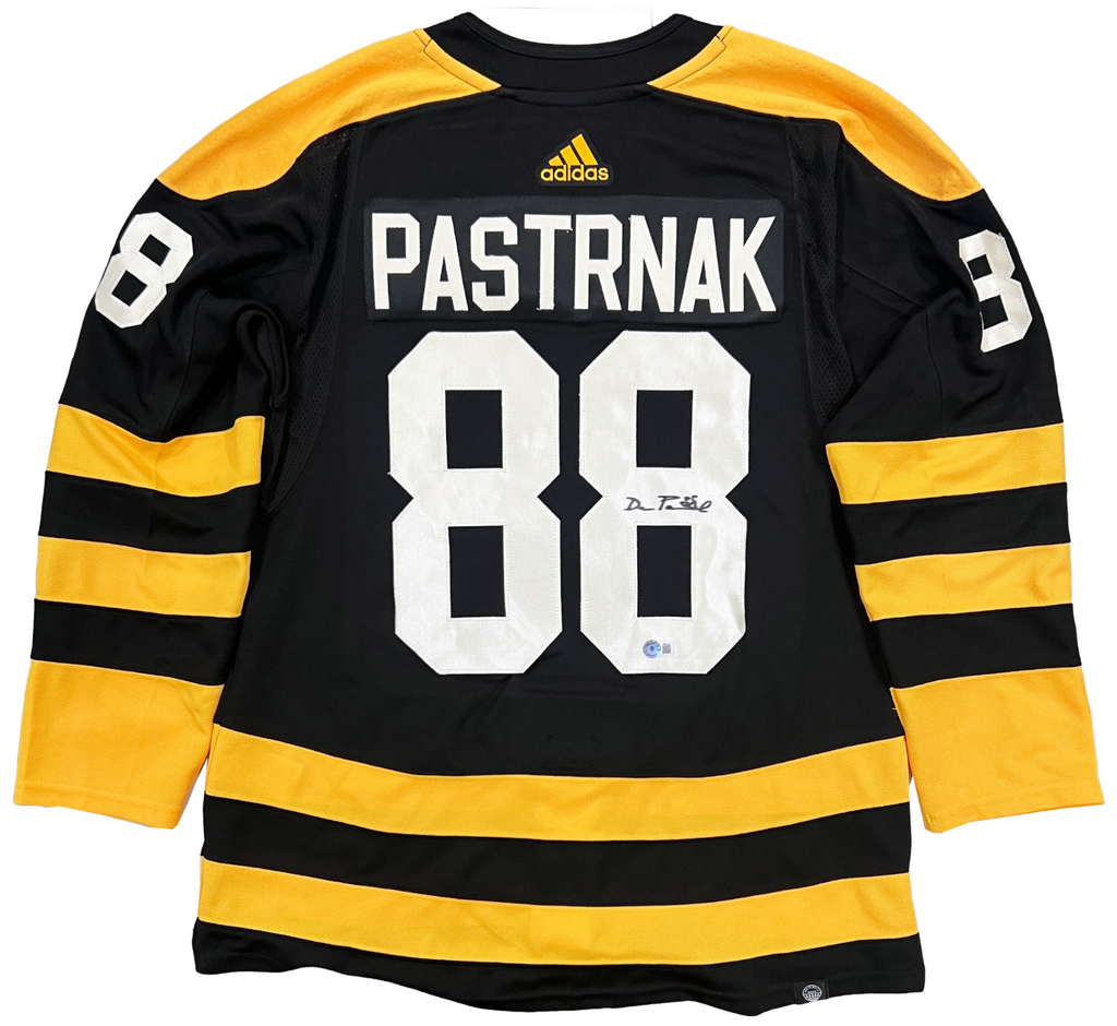 Pastrnak jersey online winter classic