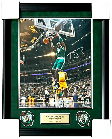 Kevin Garnett Boston Celtics Signed Dunk 16x20 Matted & Framed Photo JSA