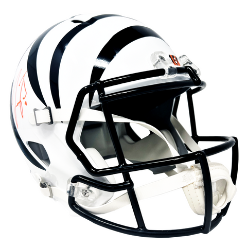 Joe Burrow Cincinnati Bengals Signed Riddell Alternate Mini Helmet Fan –  Diamond Legends Online