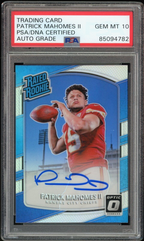 2017 Donruss Optic Rated Rookie Holo Patrick Mahomes RC PSA/DNA Auto GEM MINT 10