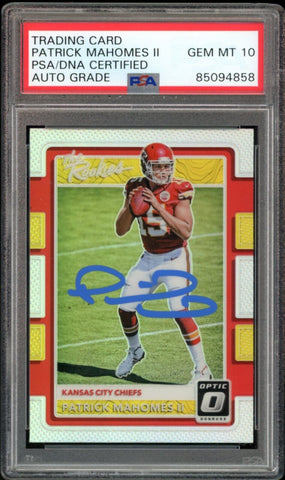 2017 Donruss Optic Prizm The Rookies Patrick Mahomes RC PSA/DNA Auto GEM MINT 10