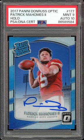 2017 Donruss Optic Holo Rated Rookie Patrick Mahomes RC On Card PSA 9/10 Auto