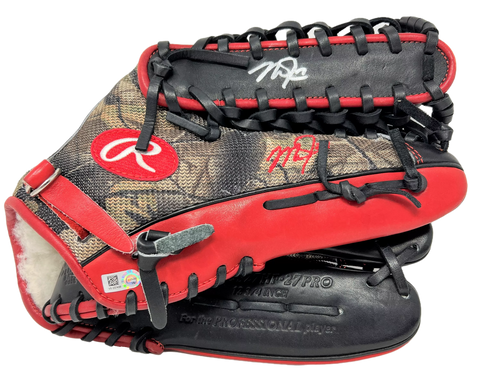 Mike Trout LA Angels Signed Game Issued Rawlings Fielding Glove MLB Authentic