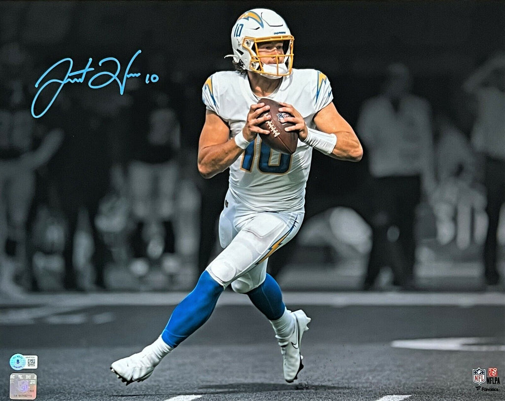 Autographed Los Angeles Chargers Justin Herbert Fanatics Authentic