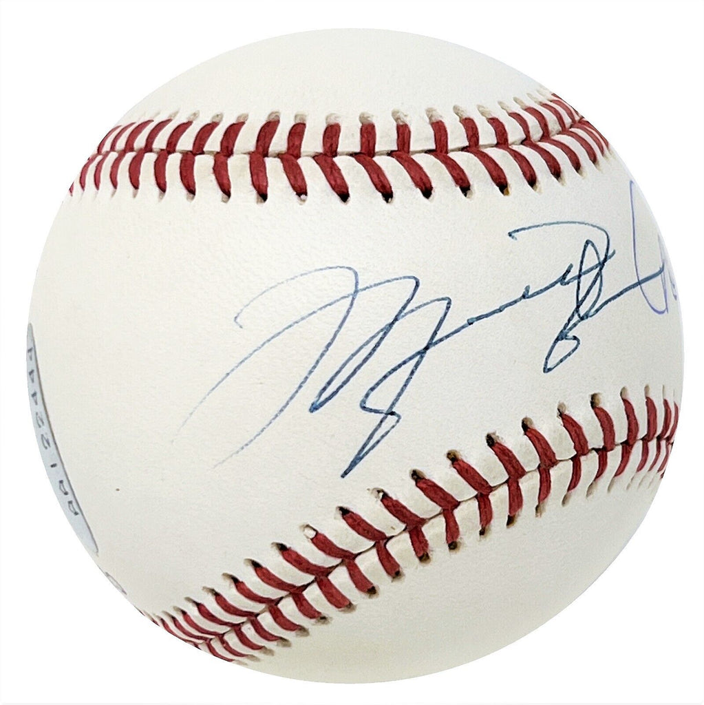 Derek Jeter Signed Baseball Card - Memorabilia Center