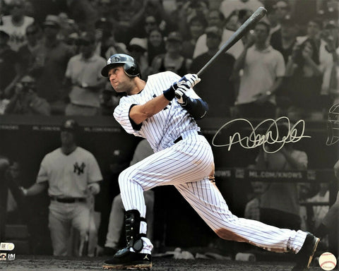 Derek Jeter Yankees Signed 3000th Hit 16x20 Spotlight Photo MLB Authentic